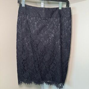 Banana Republic Elegant Black Lace Skirt with scalloped hem size 2